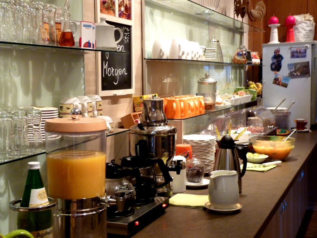 Hotel Blie, Bed & Breakfast, Self Check-In Horn Luaran gambar